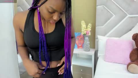 Melanie online show from February 2025 11:25:01 AM