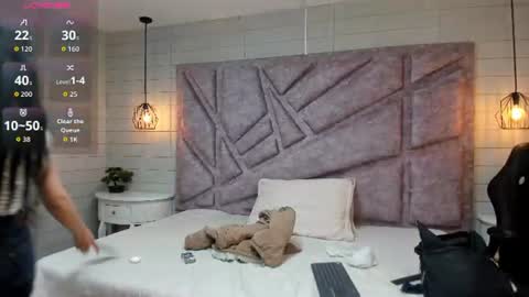 Snapshot of melany_heaven chatting on June 2026 09:52:02 PM melany_heaven online show from June 2026 09:52:02 PM