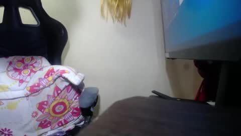 melany online show from February 2025 06:52:01 PM