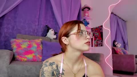 Snapshot of melany_jhonsonn chatting on June 2026 04:22:01 AM melany_jhonsonn online show from June 2026 04:22:01 AM