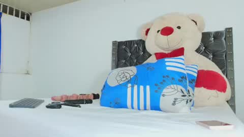 melanny online show from July 2026 12:43:01 AM