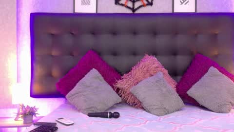 MeleekXXX online show from October 2025 08:25:01 PM