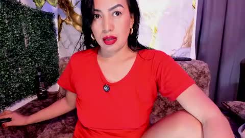 Snapshot of meleekxxx chatting on June 2026 08:17:01 PM MeleekXXX online show from June 2026 08:17:01 PM