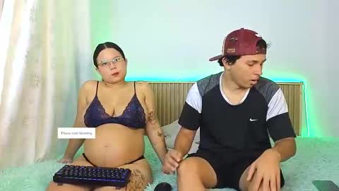 Meli And Sebas online show from November 2025 05:56:02 PM