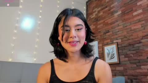 melifresita online show from December 2024 07:36:01 PM