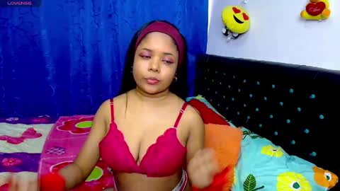 Snapshot of melika_sweet chatting on April 2026 06:04:02 PM eli online show from April 2026 06:04:02 PM