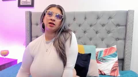 Melinda online show from January 2025 01:49:01 PM