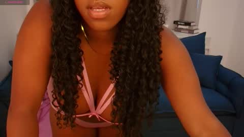 Melinda online show from April 2026 07:54:01 PM