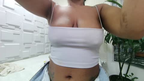 Melissa online show from January 2025 11:38:02 AM