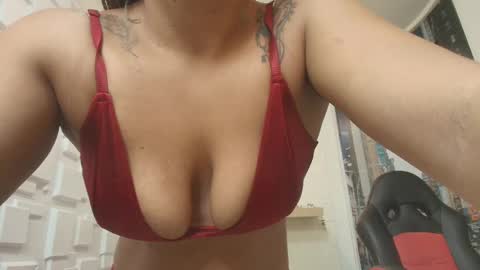 Melissa online show from October 2025 11:32:02 AM