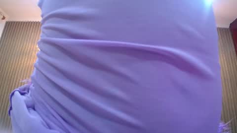 Snapshot of melisa_garcia chatting on May 2026 10:43:01 AM Melissa online show from May 2026 10:43:01 AM