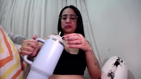 melishanton online show from January 2025 11:50:01 PM