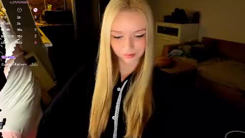 Mel or Lissa 3 Welcome here online show from July 2026 07:39:01 PM