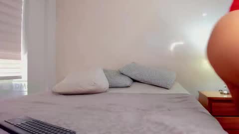 Melissa online show from March 2025 04:07:02 PM