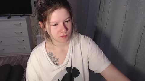 Melissa  Ray online show from January 2025 02:15:01 AM