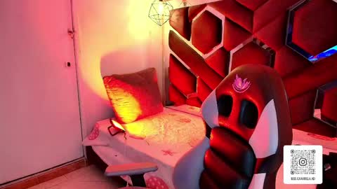 Snapshot of melissa_adamsxxx chatting on April 2026 06:45:01 PM Lissa online show from April 2026 06:45:01 PM