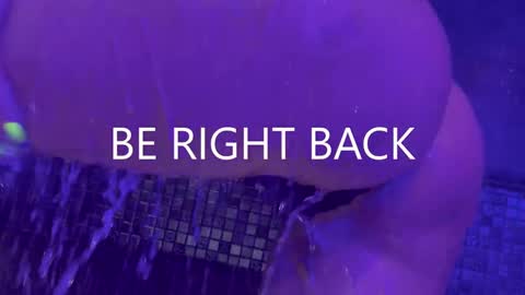 Hot Milf Melissa  ONLINE  Mon  Tue  Wed  Fr  Sun  - 9pm - 6amUTC3 online show from December 2024 05:48:01 PM