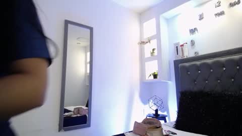 Snapshot of melissa_rhodes chatting on September 2025 09:08:02 PM Melissa online show from September 2025 09:08:02 PM