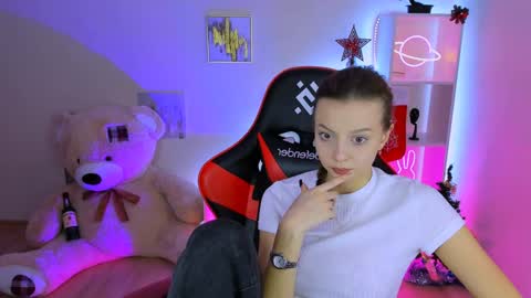 Melissa online show from December 2024 10:55:02 PM