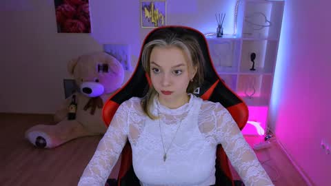 Melissa online show from January 2025 08:28:01 PM