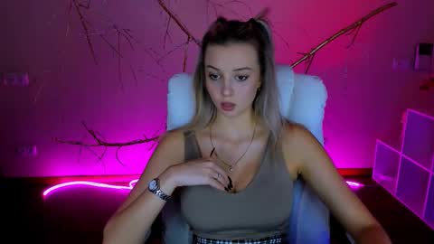 Melissa online show from November 2025 12:15:02 PM