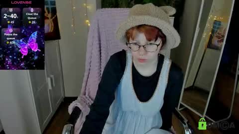 Melissa online show from November 2025 08:43:01 PM