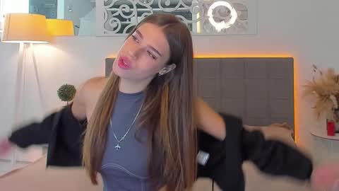 MelissaCrayzy online show from April 2026 06:02:02 AM