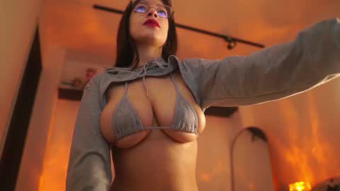 Snapshot of melissajones3 chatting on November 2025 12:21:02 AM melissajones3 online show from November 2025 12:21:02 AM