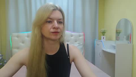 Snapshot of melissatylerbb chatting on May 2026 05:24:01 AM Melissa online show from May 2026 05:24:01 AM