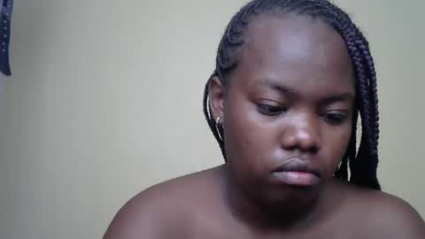 mell online show from February 2025 05:26:02 AM