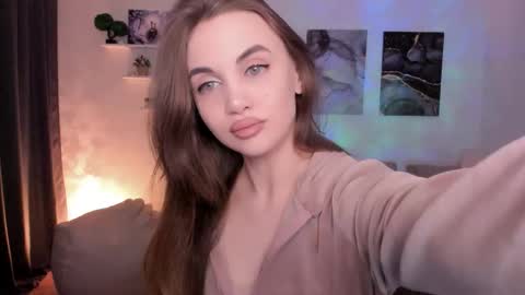Snapshot of mellifluoustess chatting on May 2026 04:40:01 AM Tessa online show from May 2026 04:40:01 AM