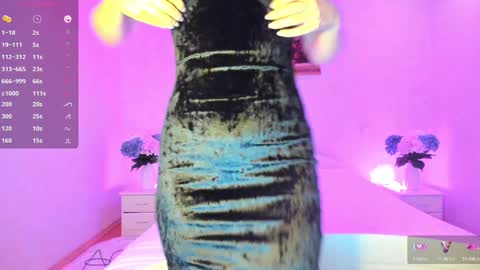 Mellina online show from January 2025 11:39:01 PM