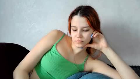 Snapshot of mellisamaxwell chatting on February 2026 06:50:01 AM Mellisa online show from February 2026 06:50:01 AM