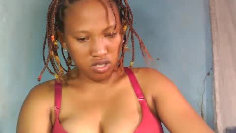 mellissa online show from February 2025 03:52:02 AM