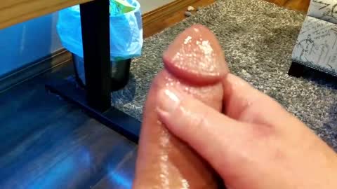 mellomike online show from April 2026 09:26:01 PM