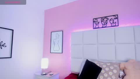 MELODDY PARKERR online show from April 2026 08:39:01 PM