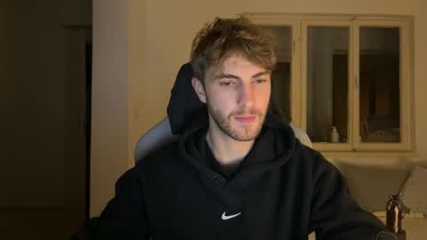 Melodicass online show from October 2025 09:00:02 PM