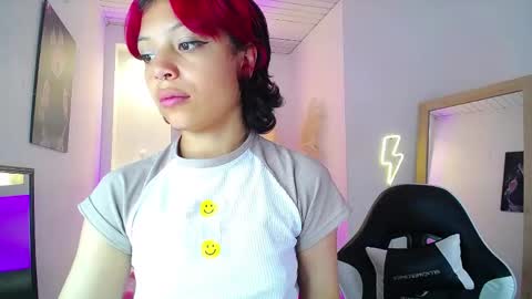 Snapshot of melody701583as chatting on May 2026 02:13:01 PM melody701583as online show from May 2026 02:13:01 PM