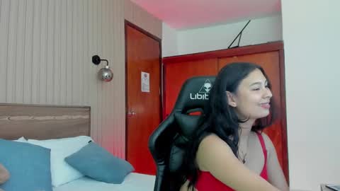 Melody  online show from December 2024 02:01:01 PM