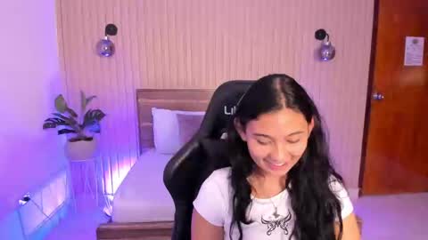 Melody  online show from December 2024 03:24:02 PM