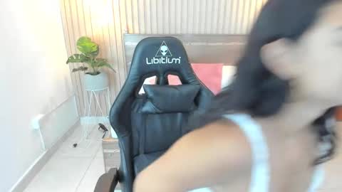 Melody  online show from February 2025 12:08:01 PM