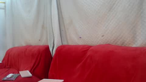 melody phillips online show from January 2025 12:26:02 PM