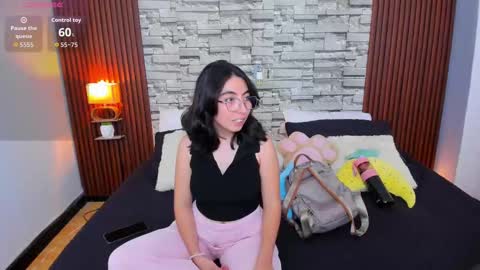 melody_velvet online show from September 2025 07:30:01 PM