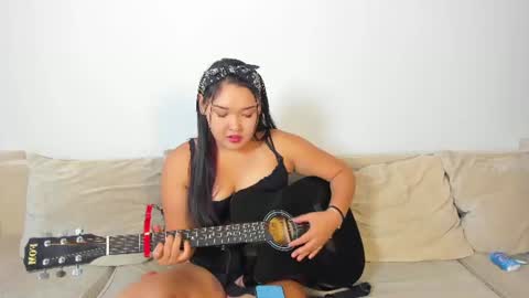 Mia online show from July 2026 08:06:02 AM