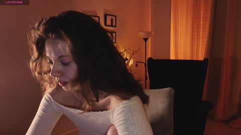 melody  online show from December 2024 03:43:02 PM