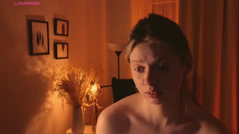 melody  online show from December 2024 06:58:02 PM