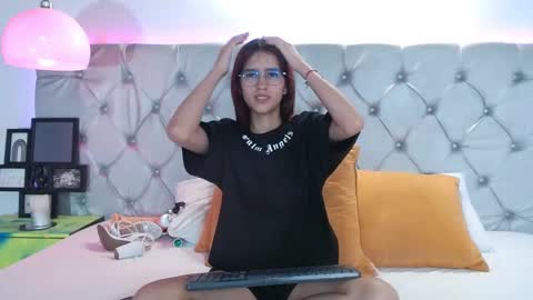 Luisa Castro online show from February 2025 08:10:02 PM