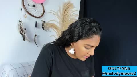 Melody online show from September 2025 10:56:02 PM