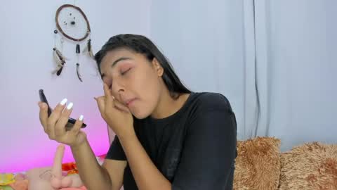 Snapshot of melodymoore_ chatting on May 2026 11:44:02 PM Melody online show from May 2026 11:44:02 PM