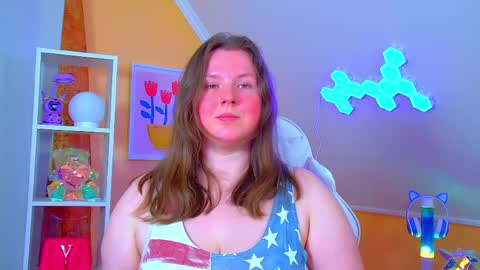 Snapshot of melodymoores chatting on May 2026 06:41:01 AM Melody online show from May 2026 06:41:01 AM